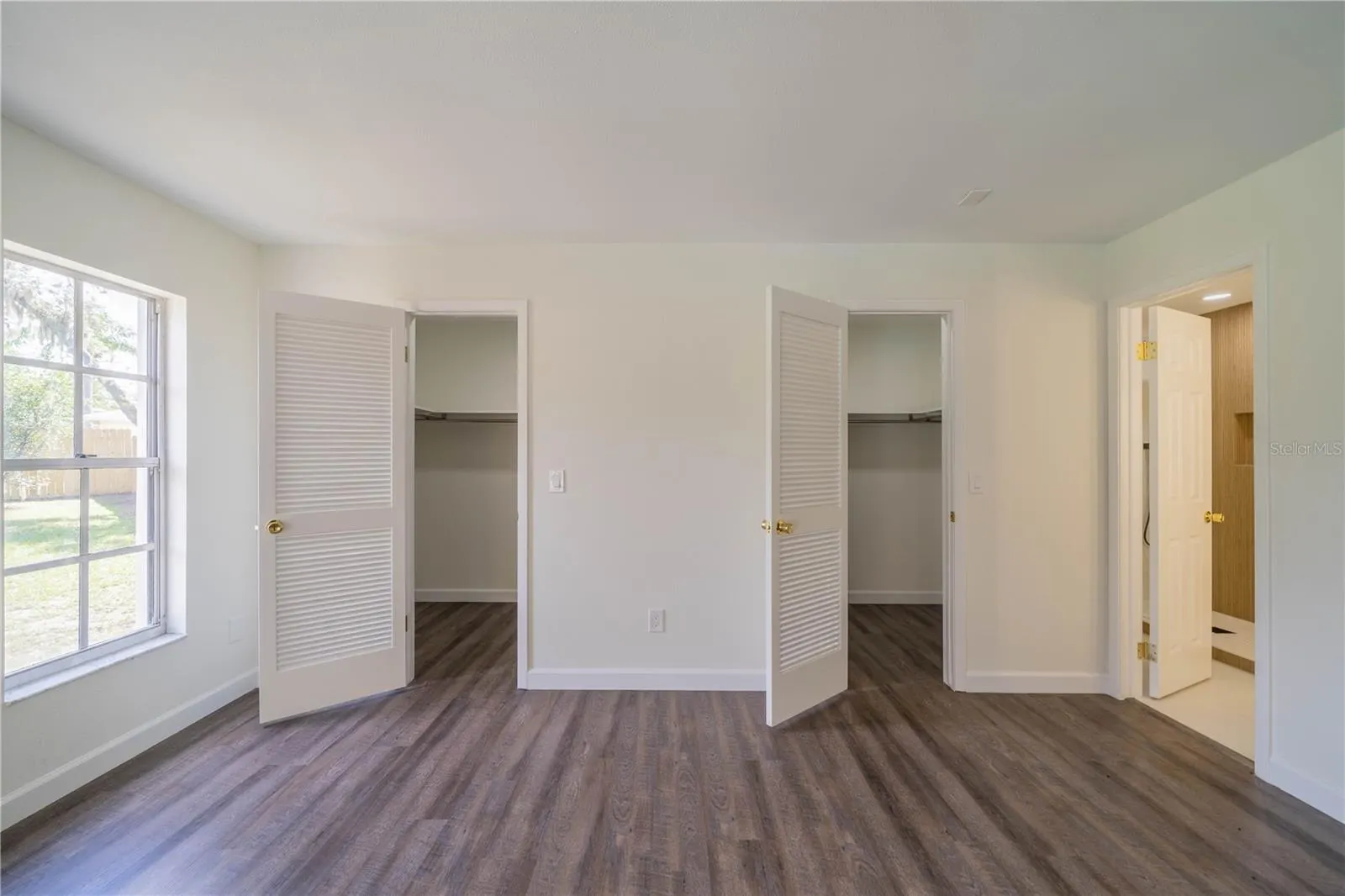 11202 TRALEE DR