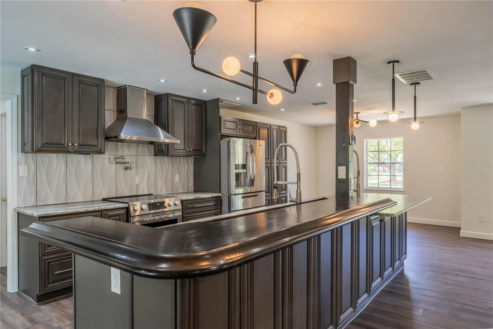 11202 TRALEE DR