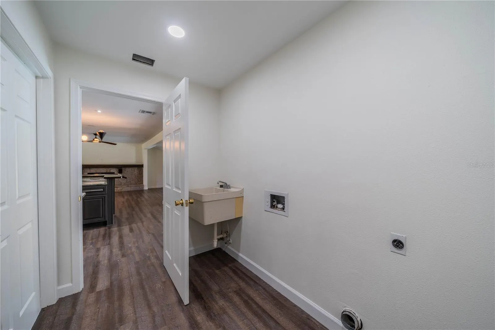 11202 TRALEE DR