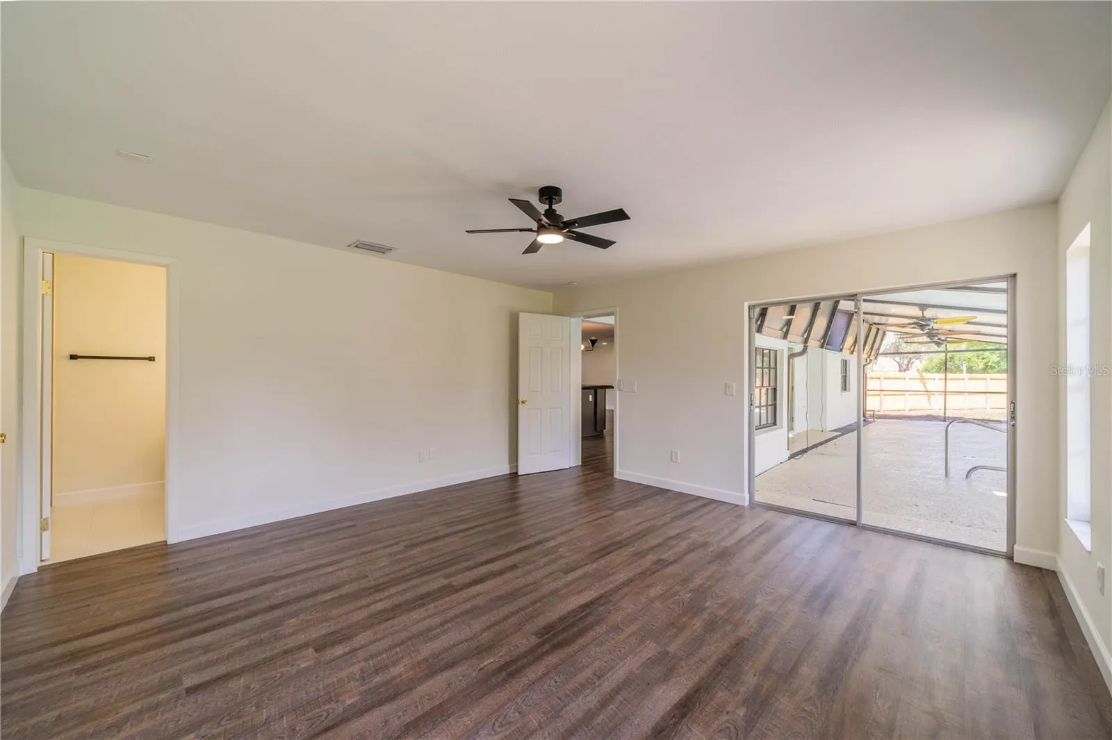 11202 TRALEE DR