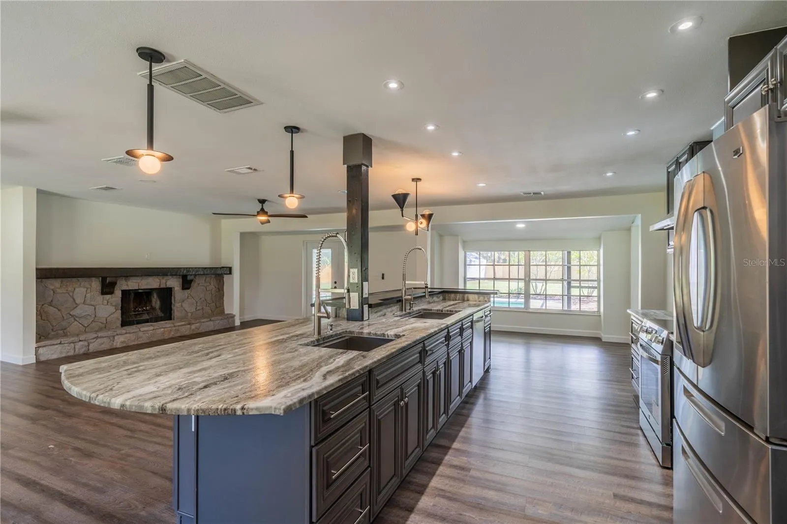 11202 TRALEE DR
