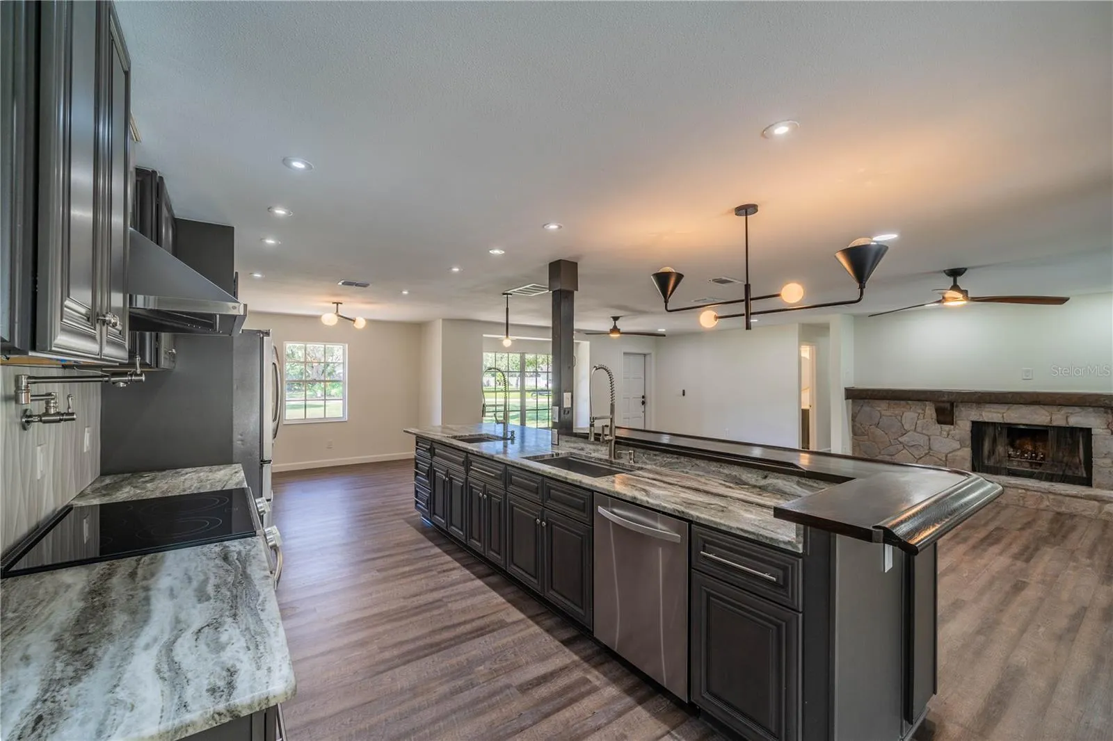 11202 TRALEE DR