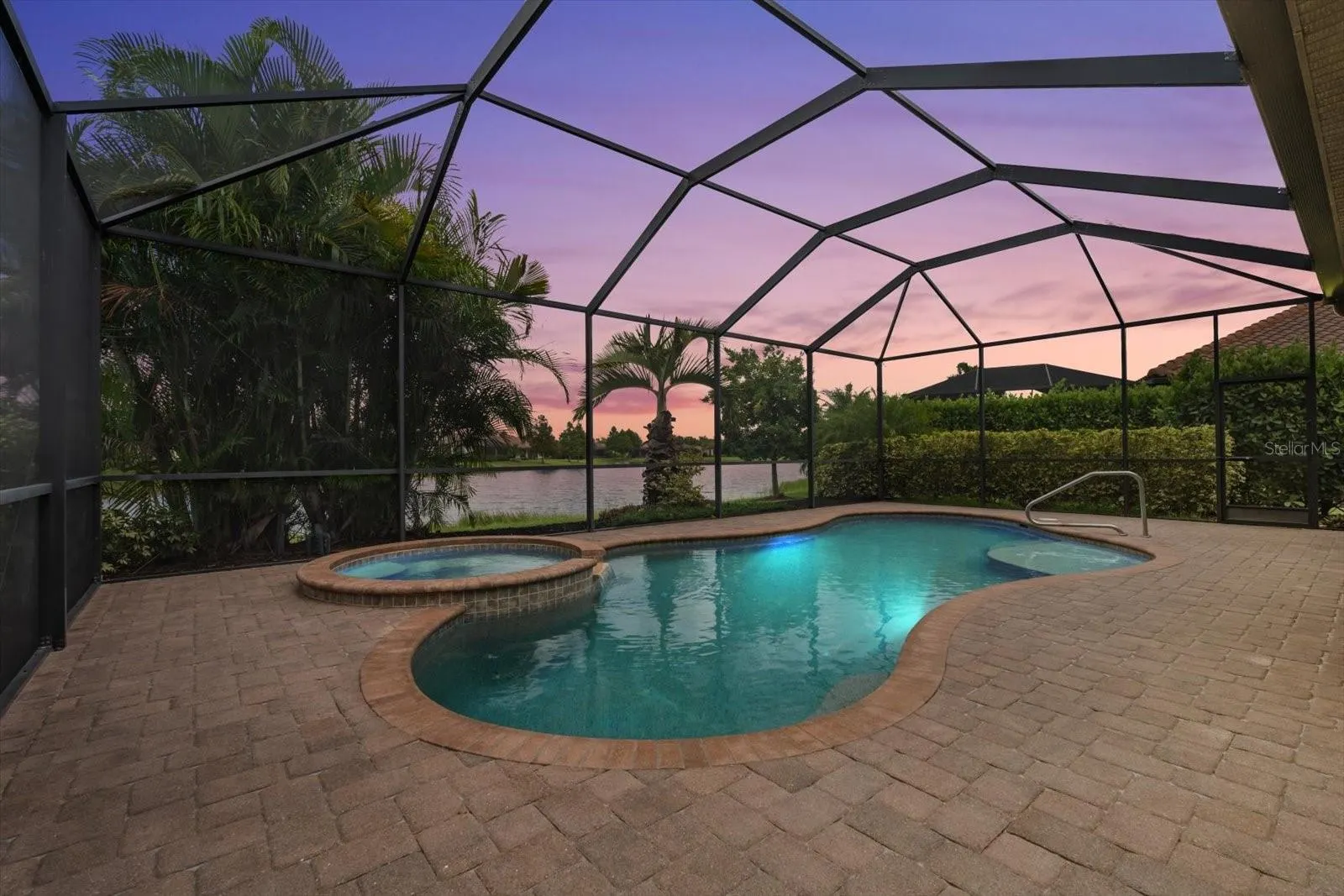 12721 FONTANA LOOP