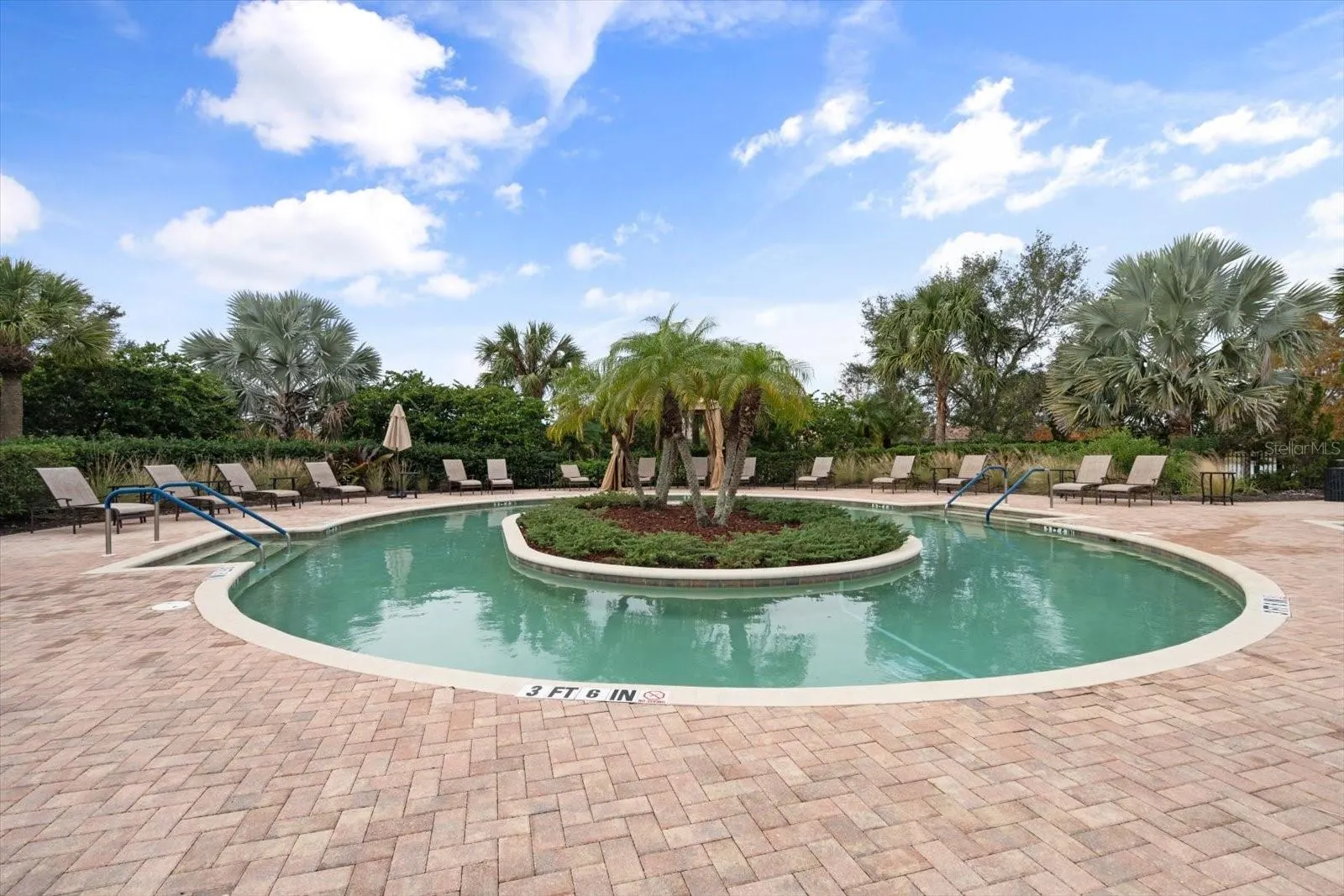 12721 FONTANA LOOP
