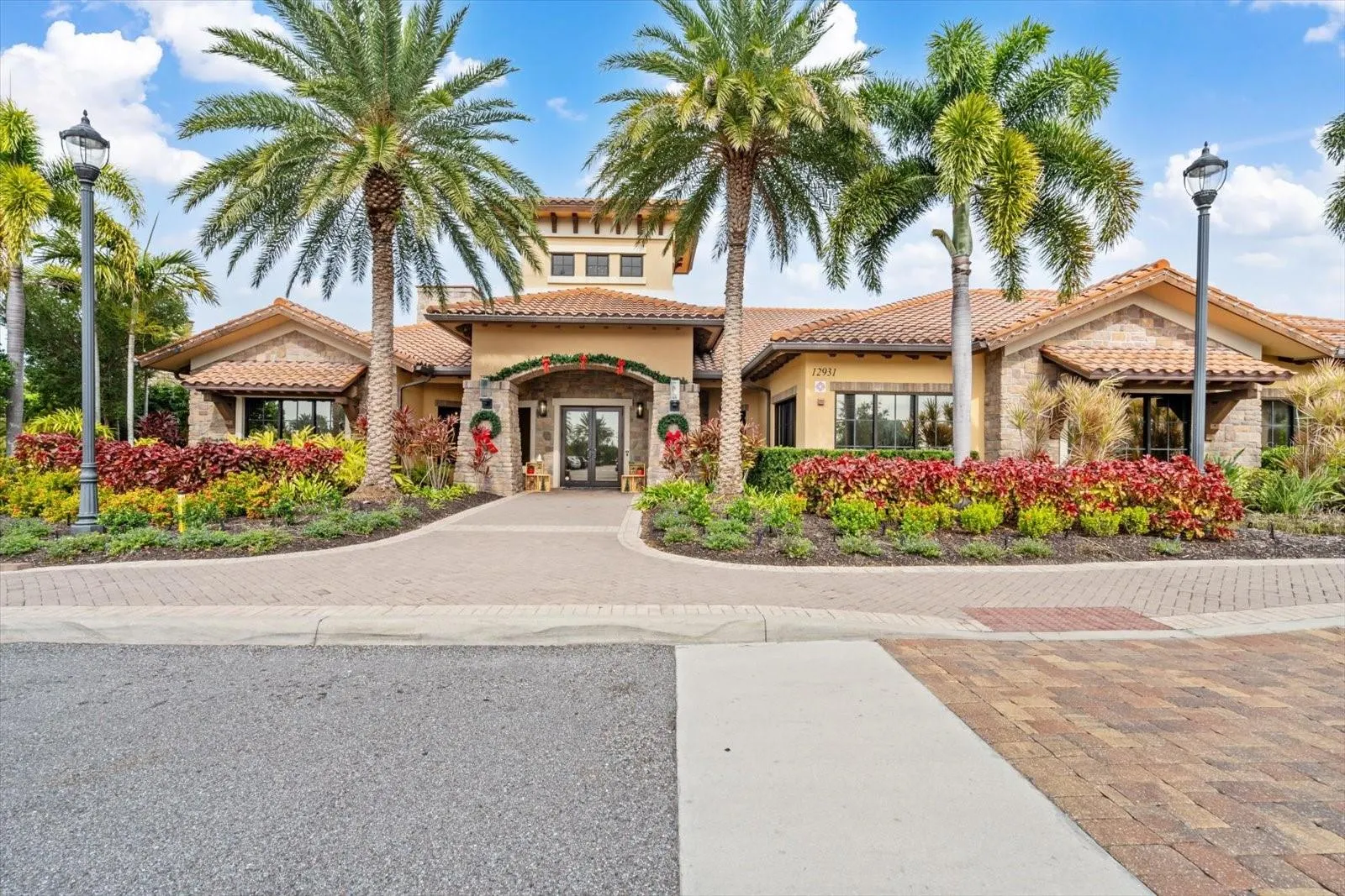 12721 FONTANA LOOP