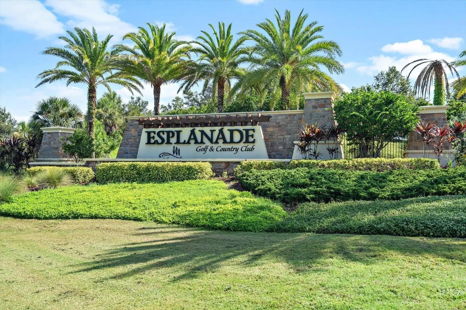 12721 FONTANA LOOP