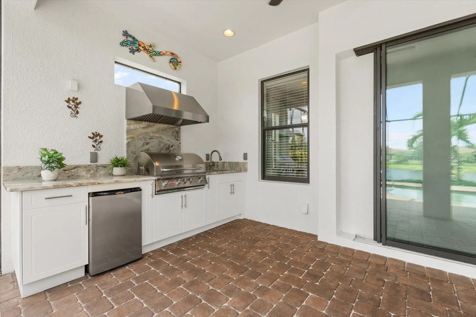 12721 FONTANA LOOP