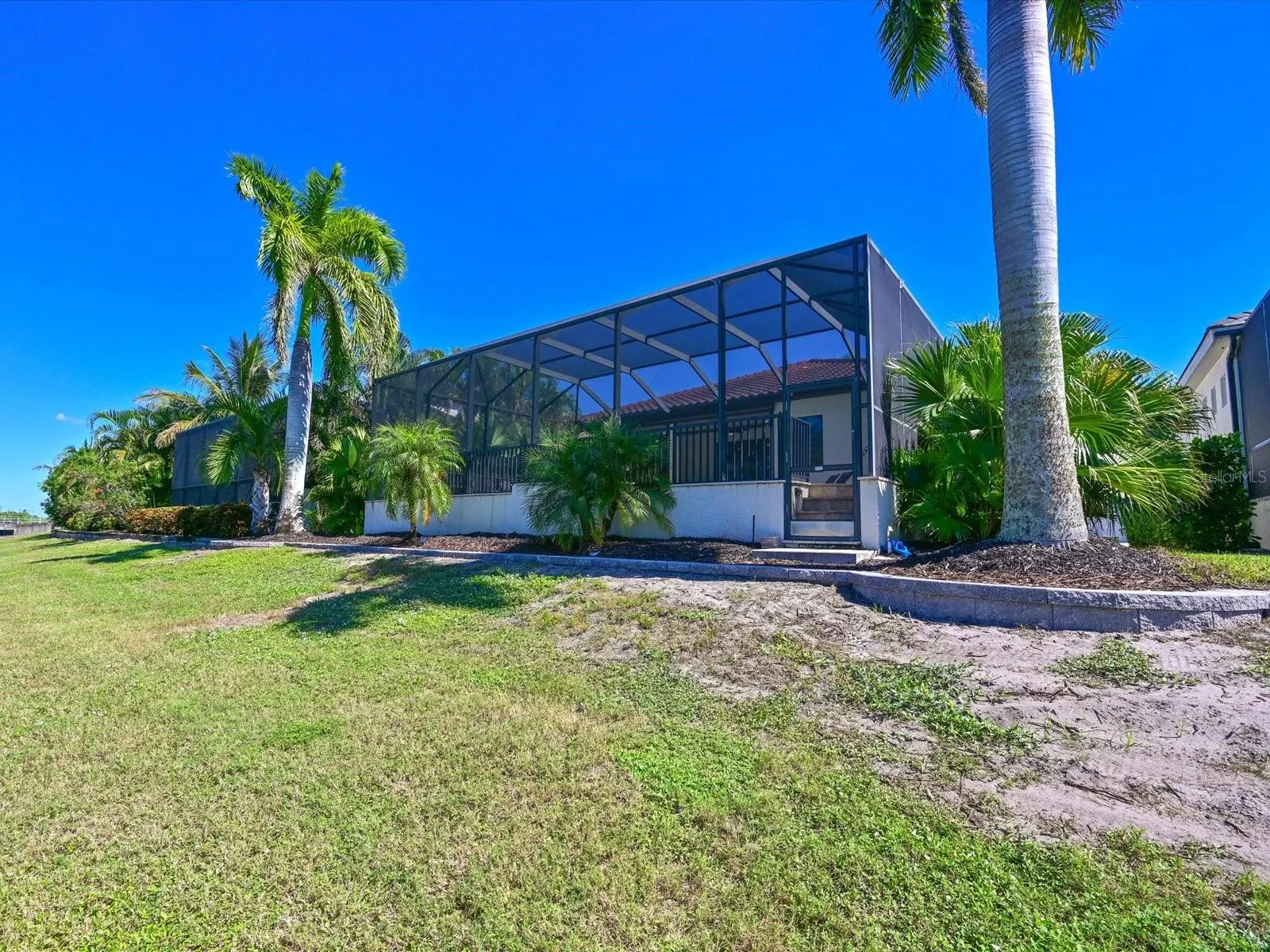 6220 CHAMPIONS ROW ST
