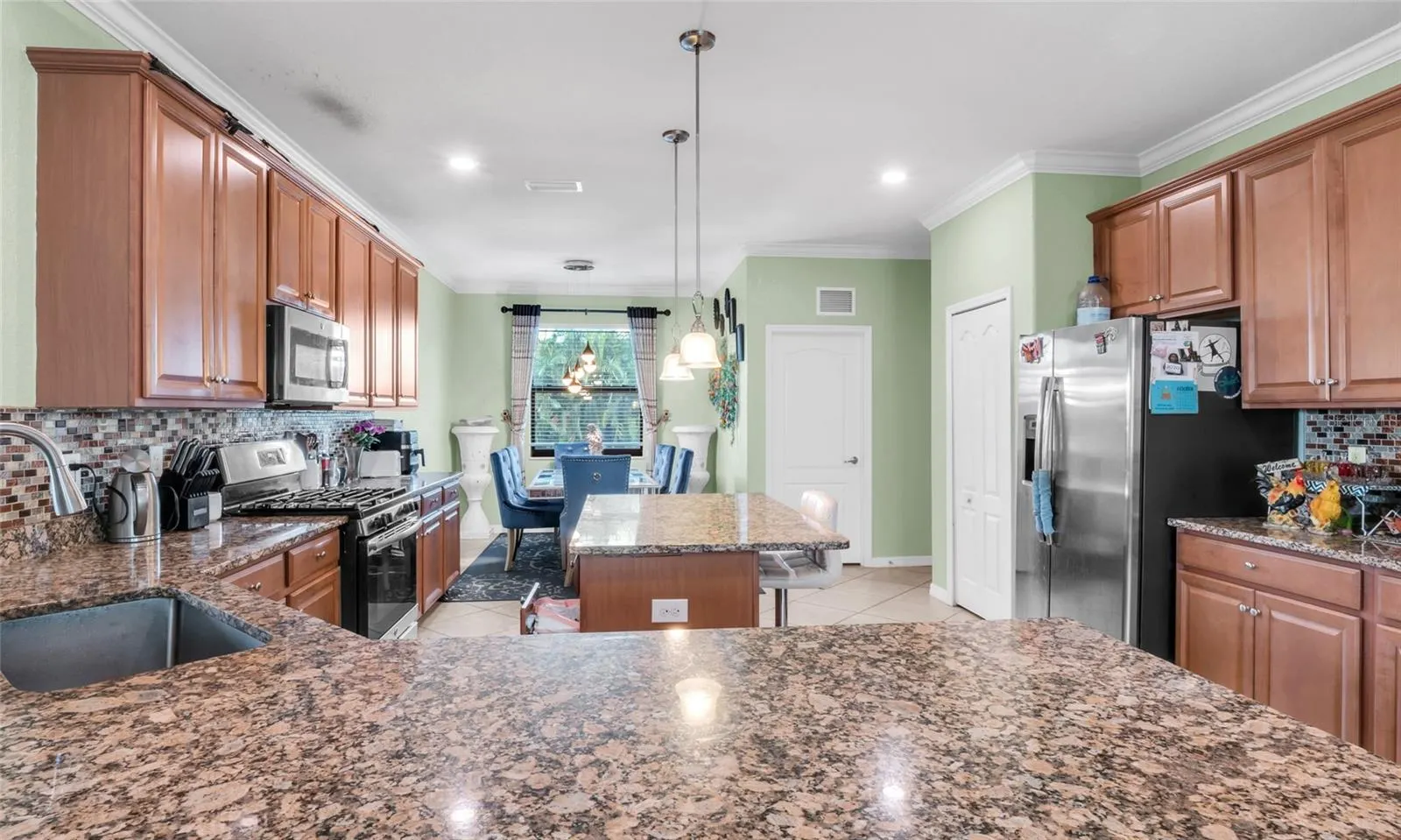 3504 SAVANNA PALMS CT