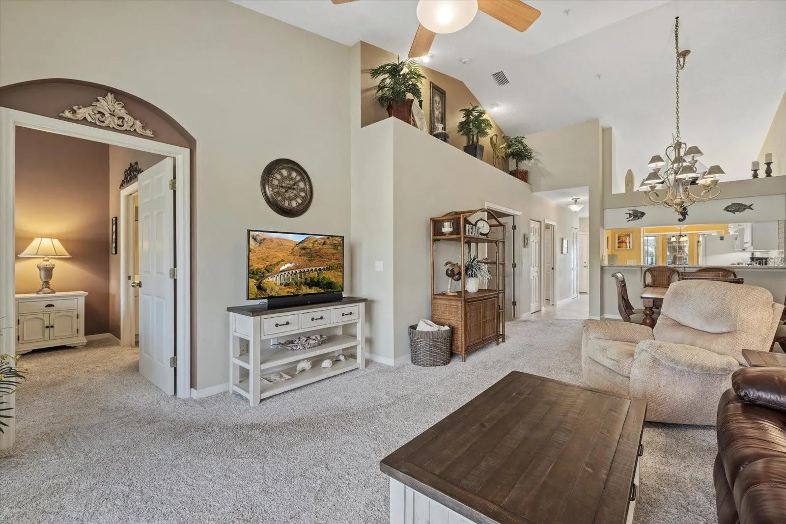 308 LYNBROOK CIR #202, #202
