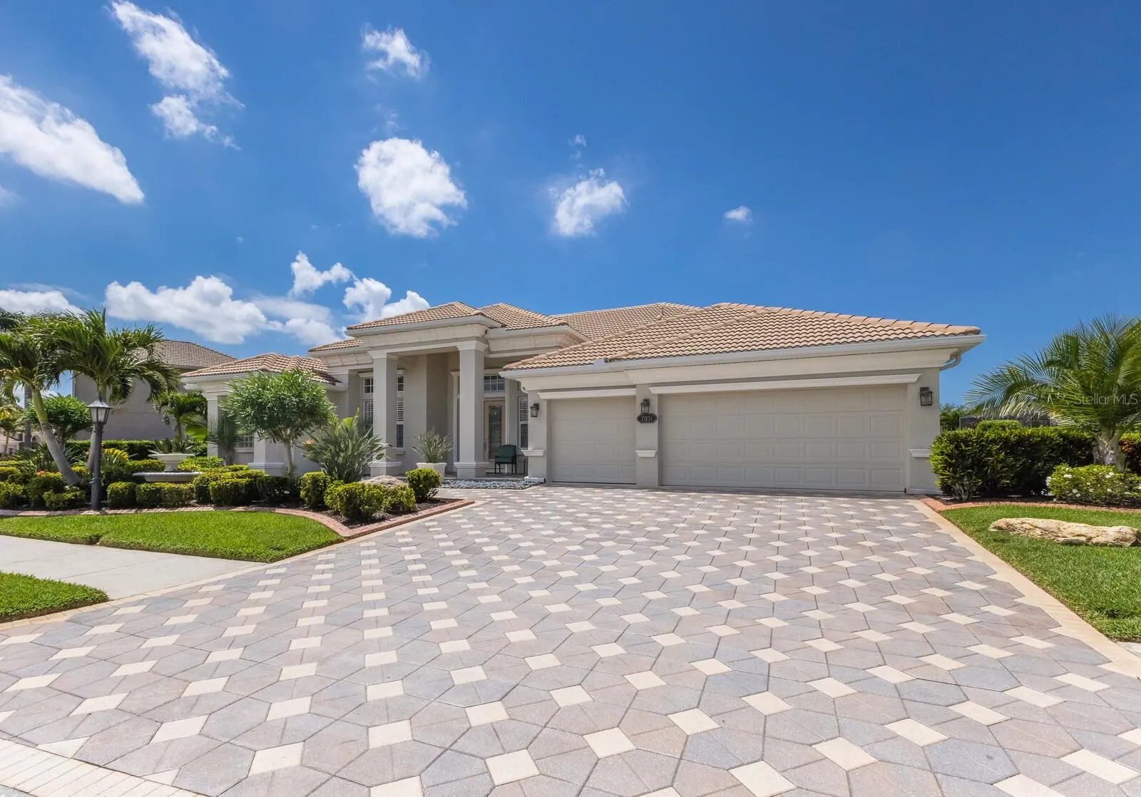 7031 SCRUB JAY DR