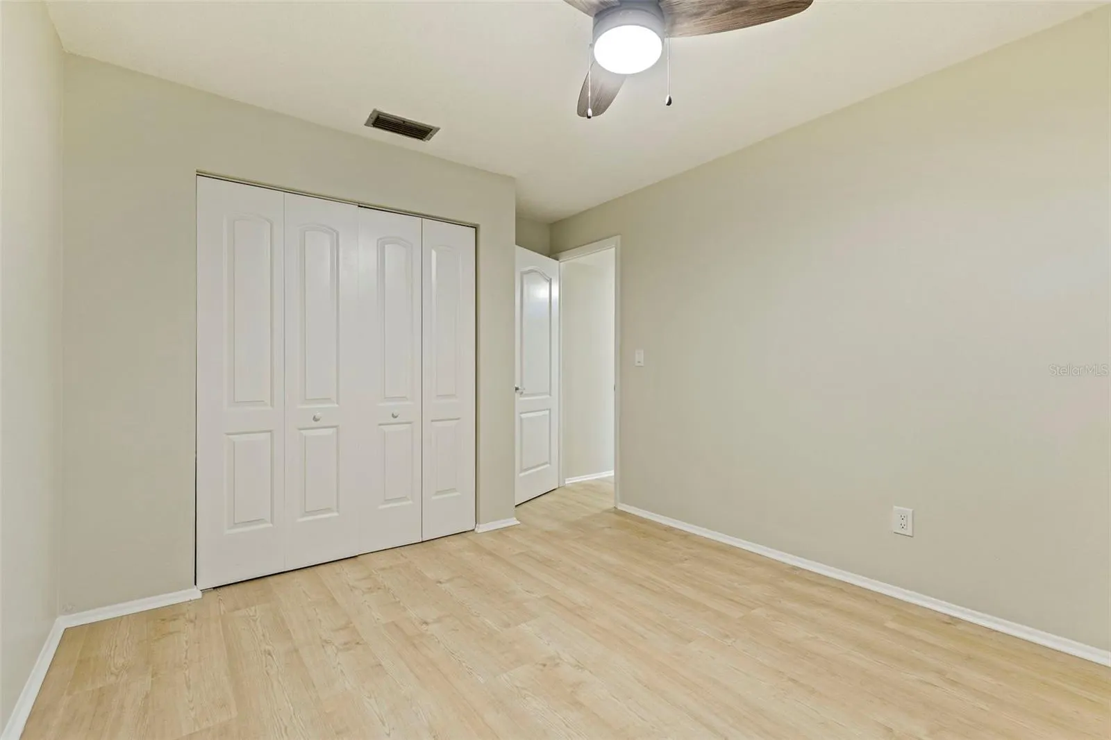 1353 WILDWOOD CT