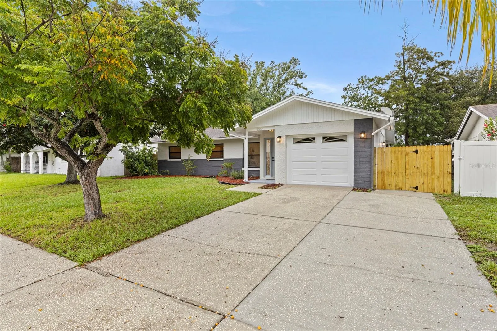 1353 WILDWOOD CT
