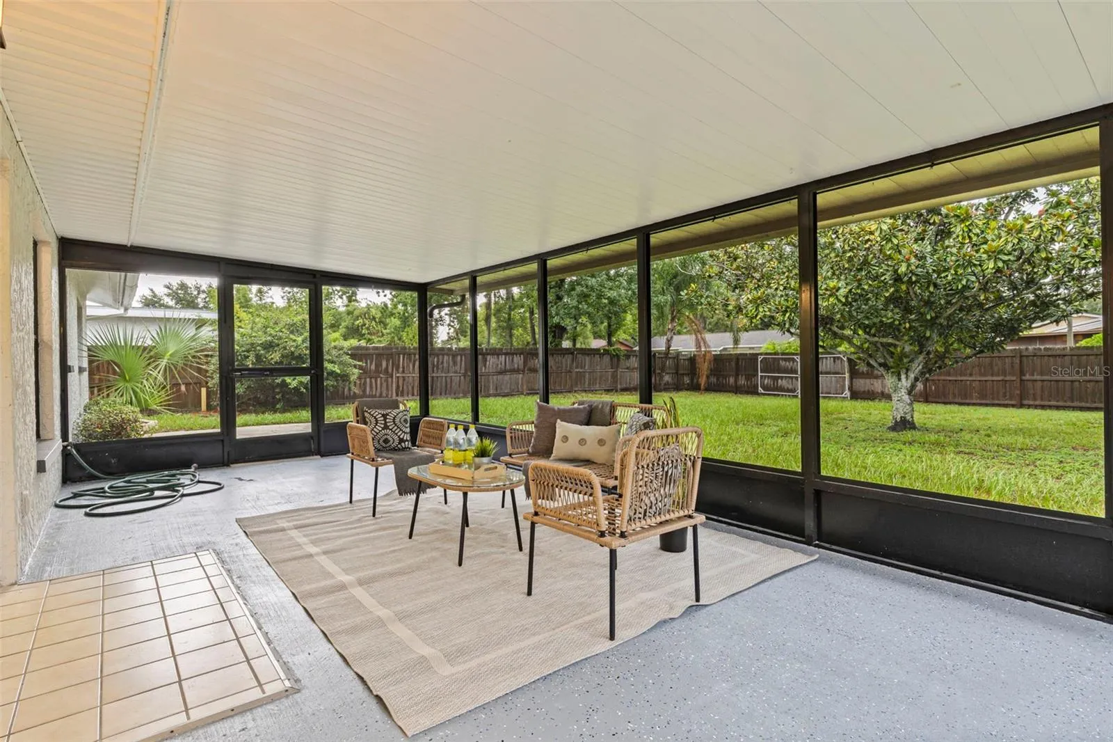 1353 WILDWOOD CT