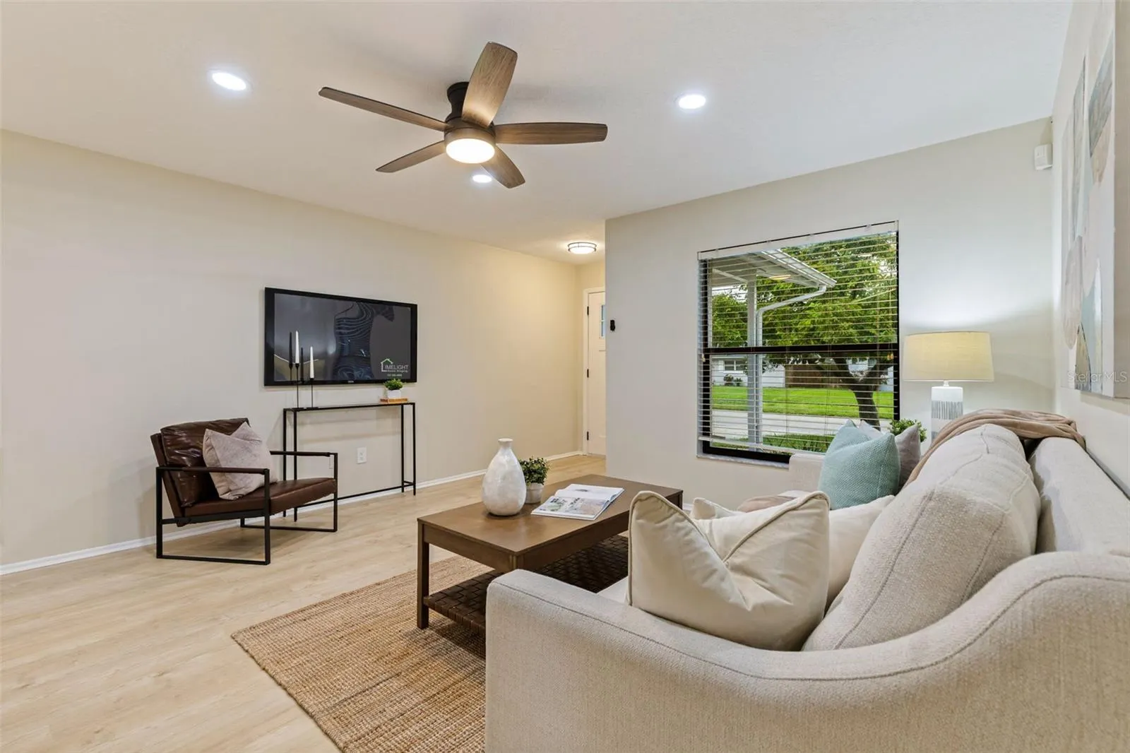 1353 WILDWOOD CT