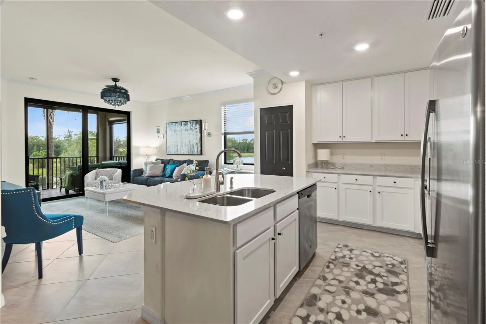 17724 GAWTHROP DR #208, #208