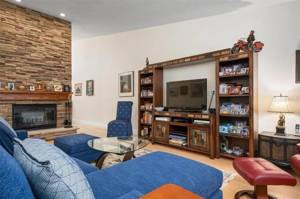 2635 MOSS OAK DR #55, #55