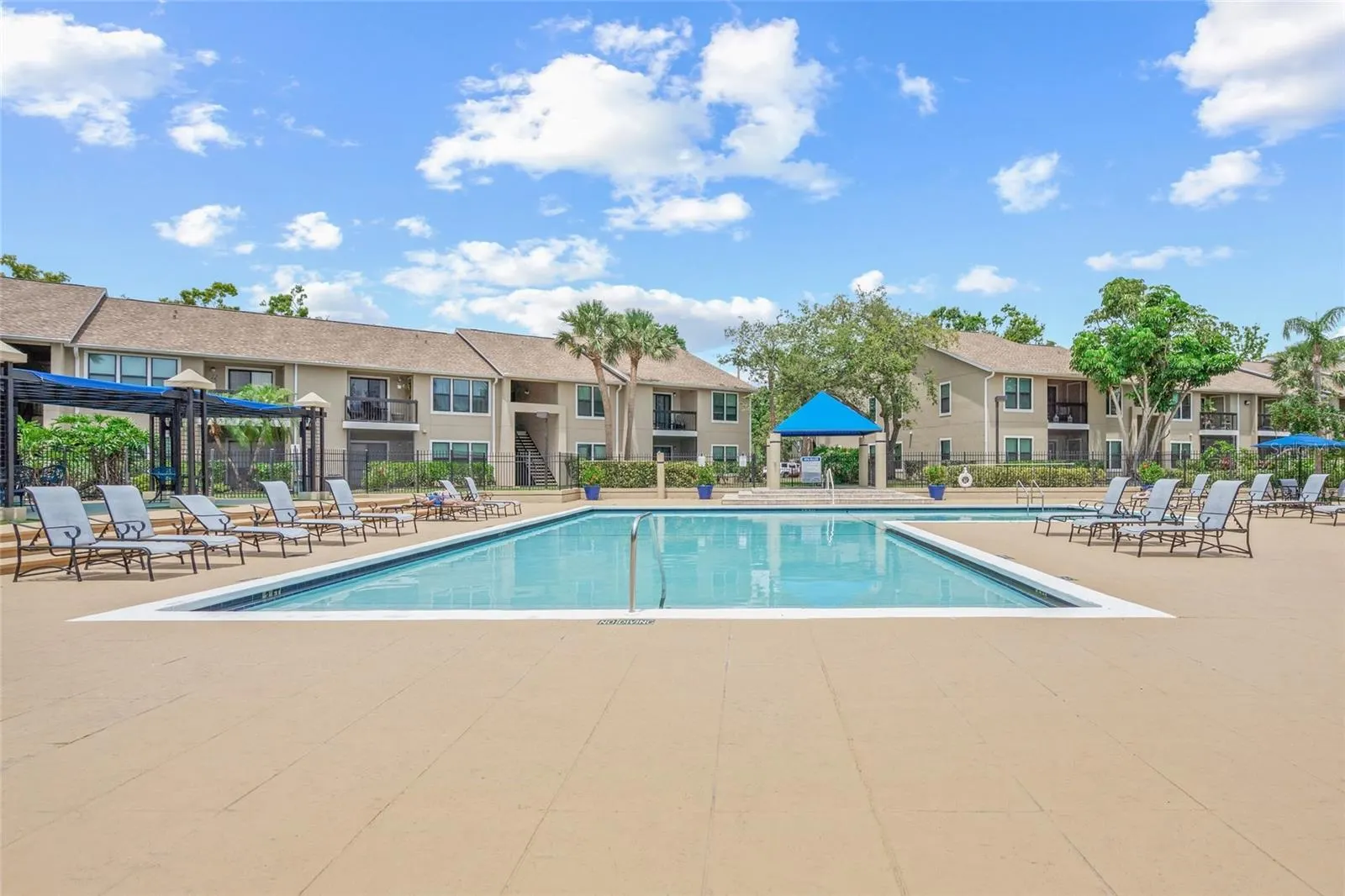 4037 CROCKERS LAKE BLVD #17, #17
