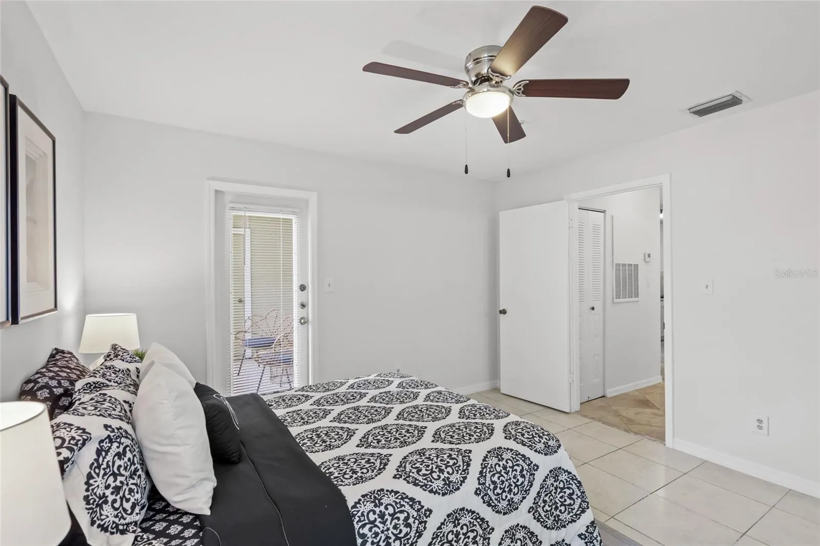 4037 CROCKERS LAKE BLVD #17, #17