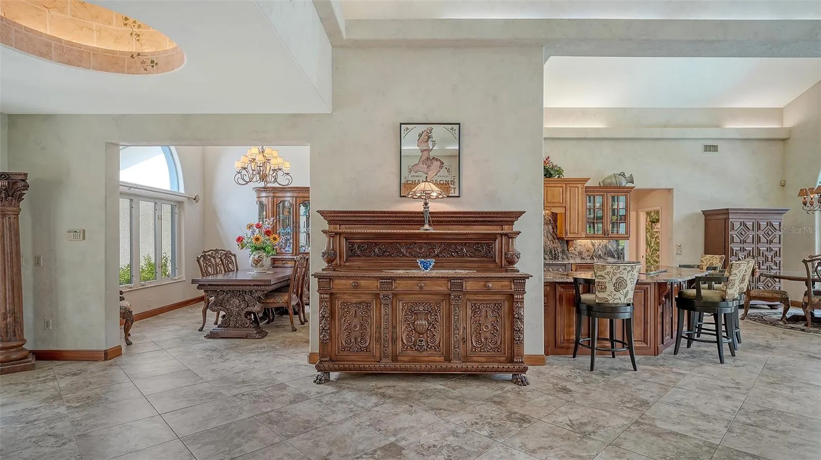 1887 BUCCANEER CIR