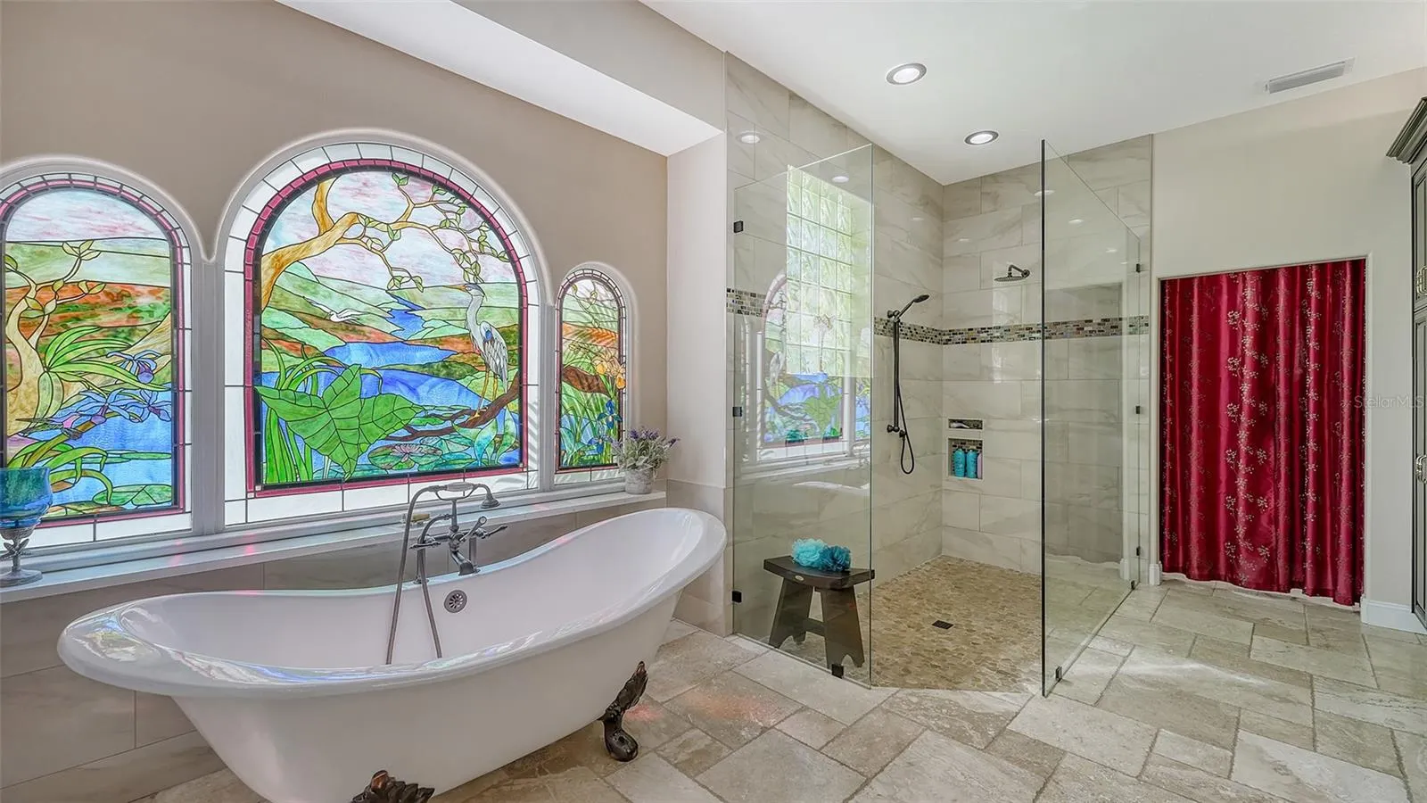 1887 BUCCANEER CIR