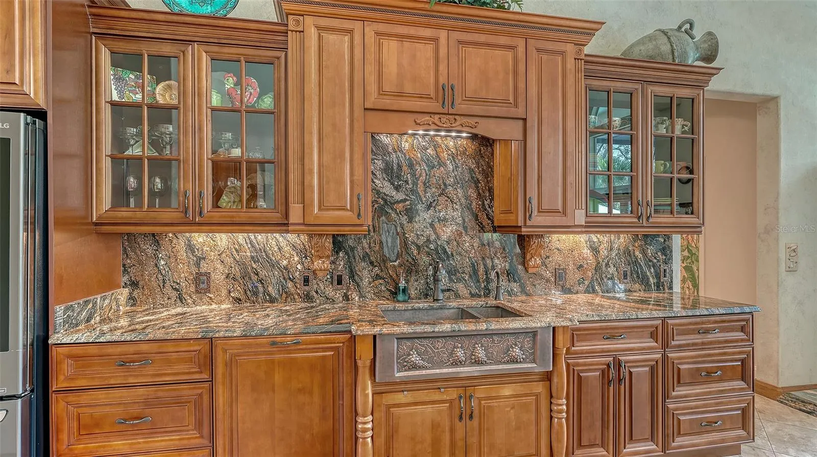 1887 BUCCANEER CIR