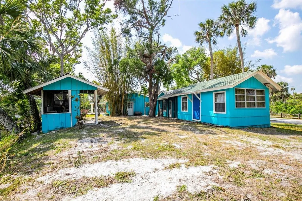 6737 LINCOLN RD