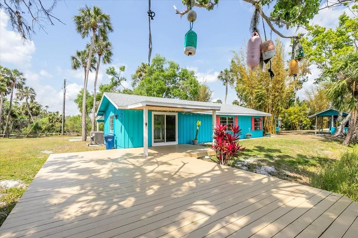 6737 LINCOLN RD