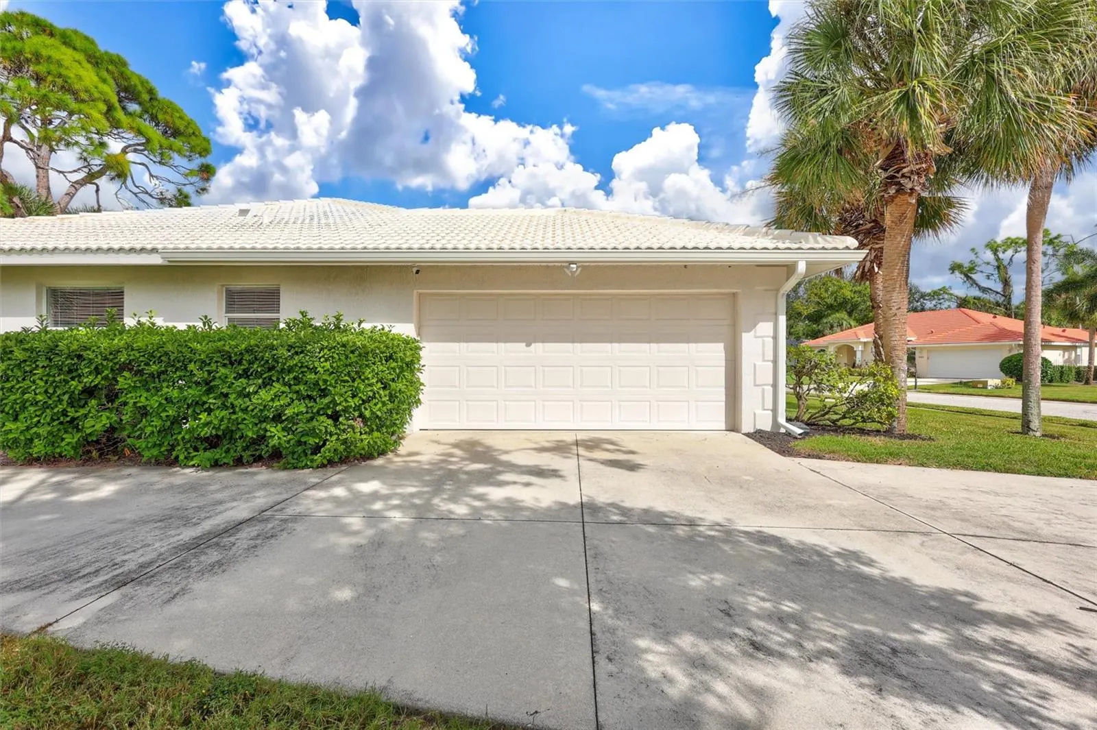 2104 TOCOBAGA LN