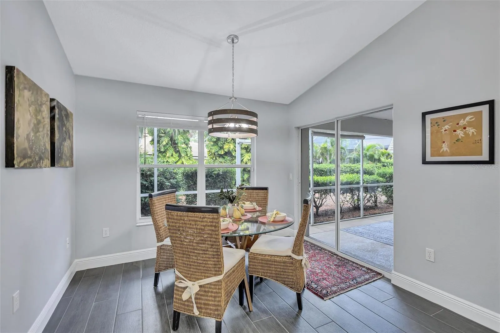 2104 TOCOBAGA LN