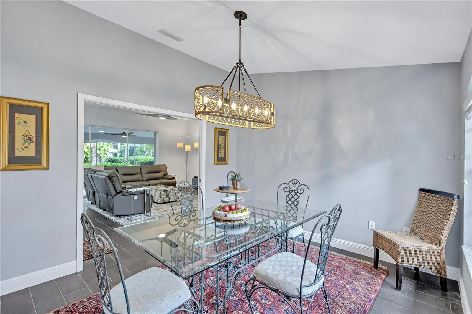 2104 TOCOBAGA LN