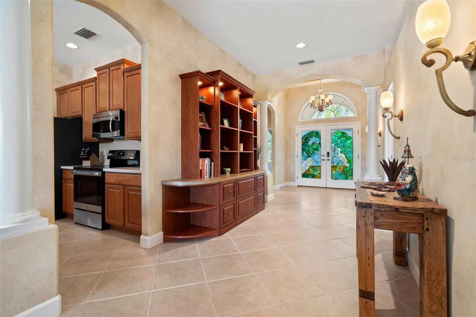 866 PLACID LAKE DR
