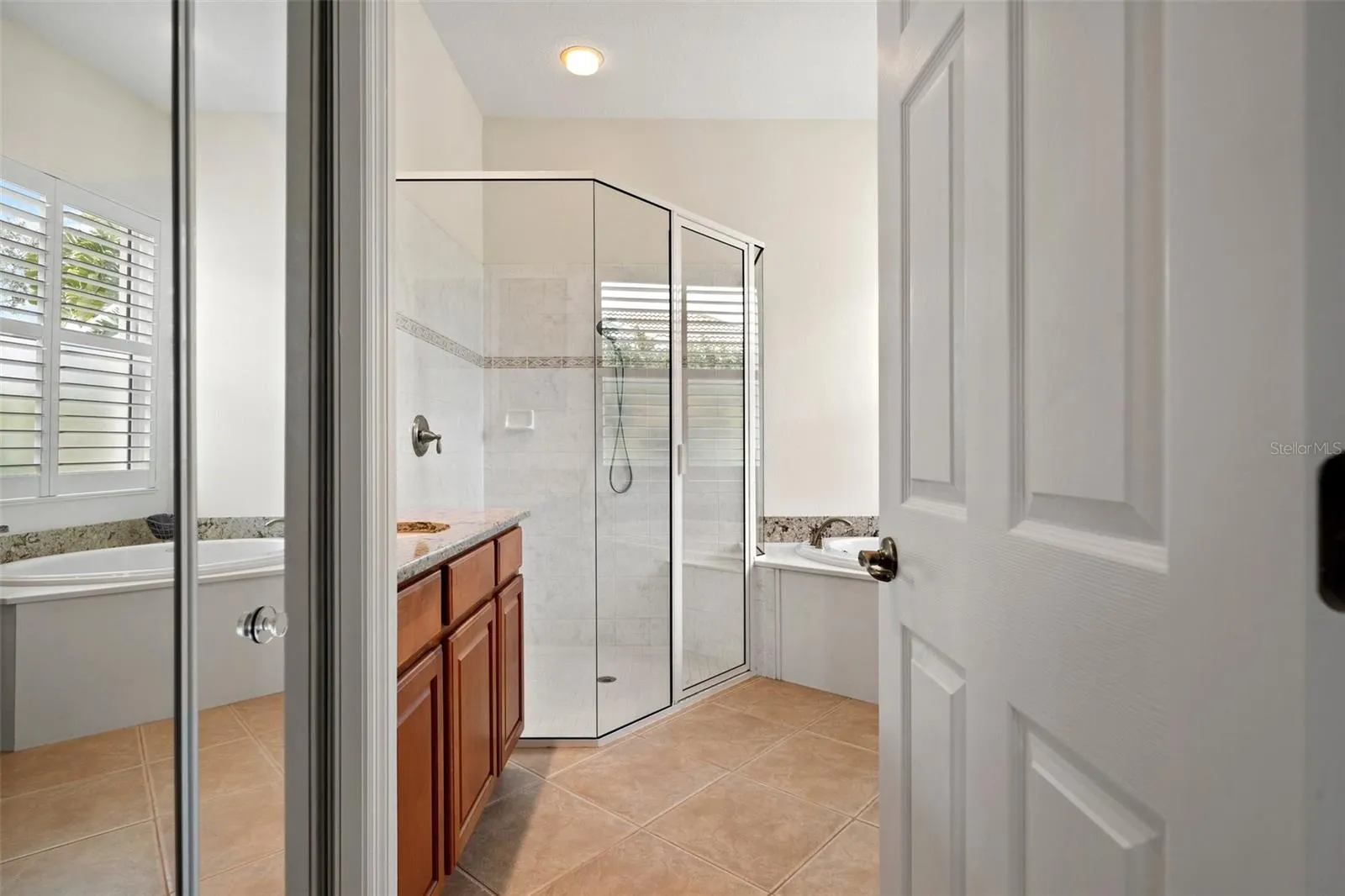 866 PLACID LAKE DR