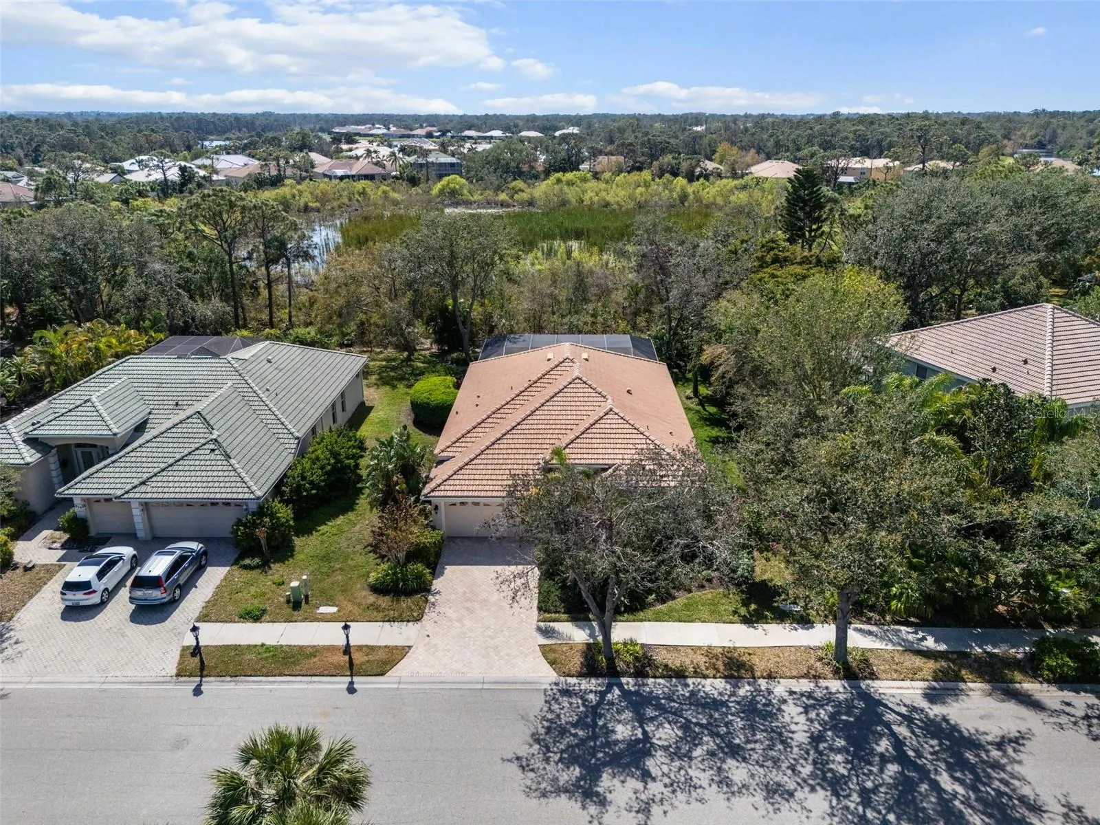 866 PLACID LAKE DR