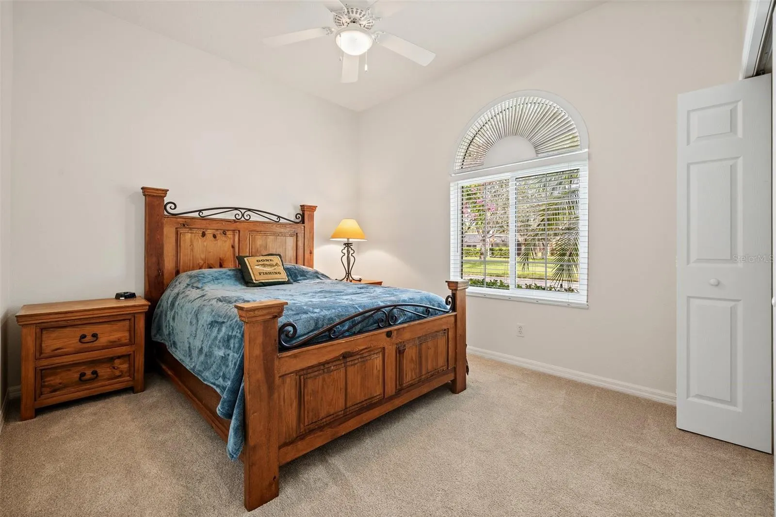 866 PLACID LAKE DR