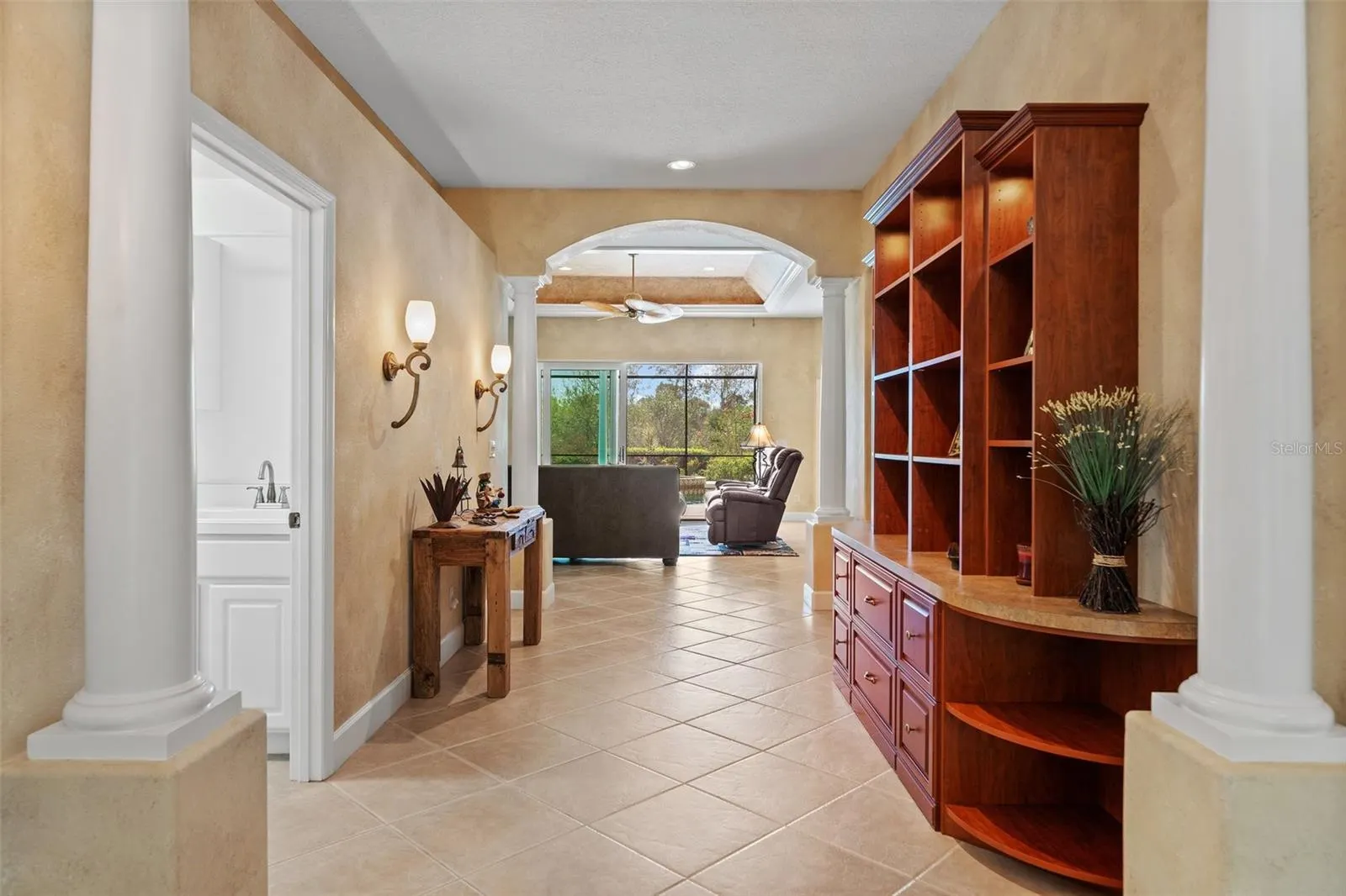 866 PLACID LAKE DR