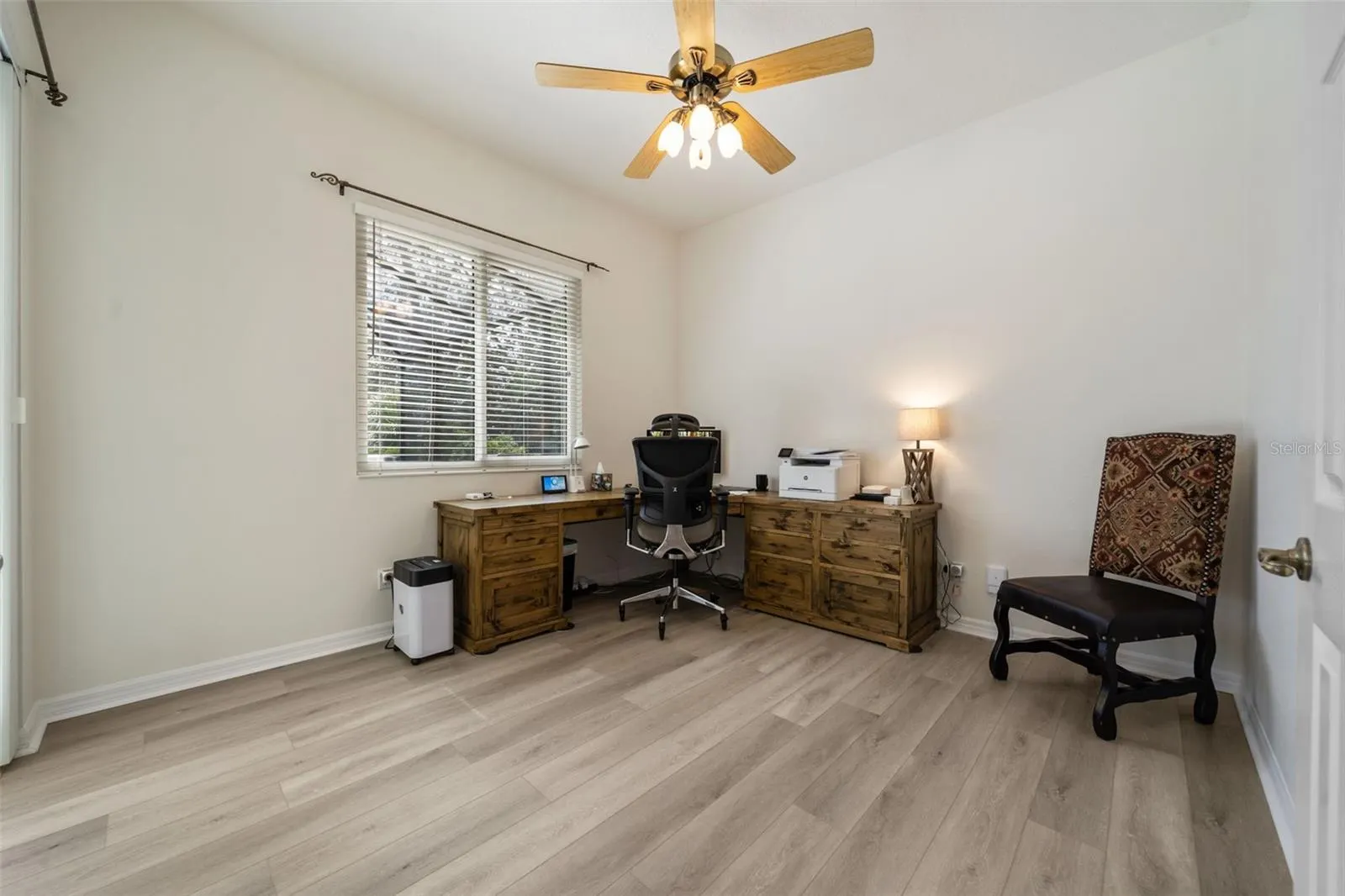866 PLACID LAKE DR
