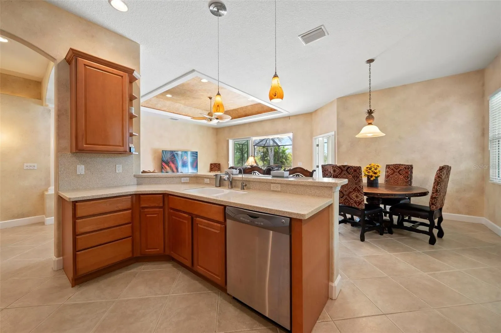 866 PLACID LAKE DR