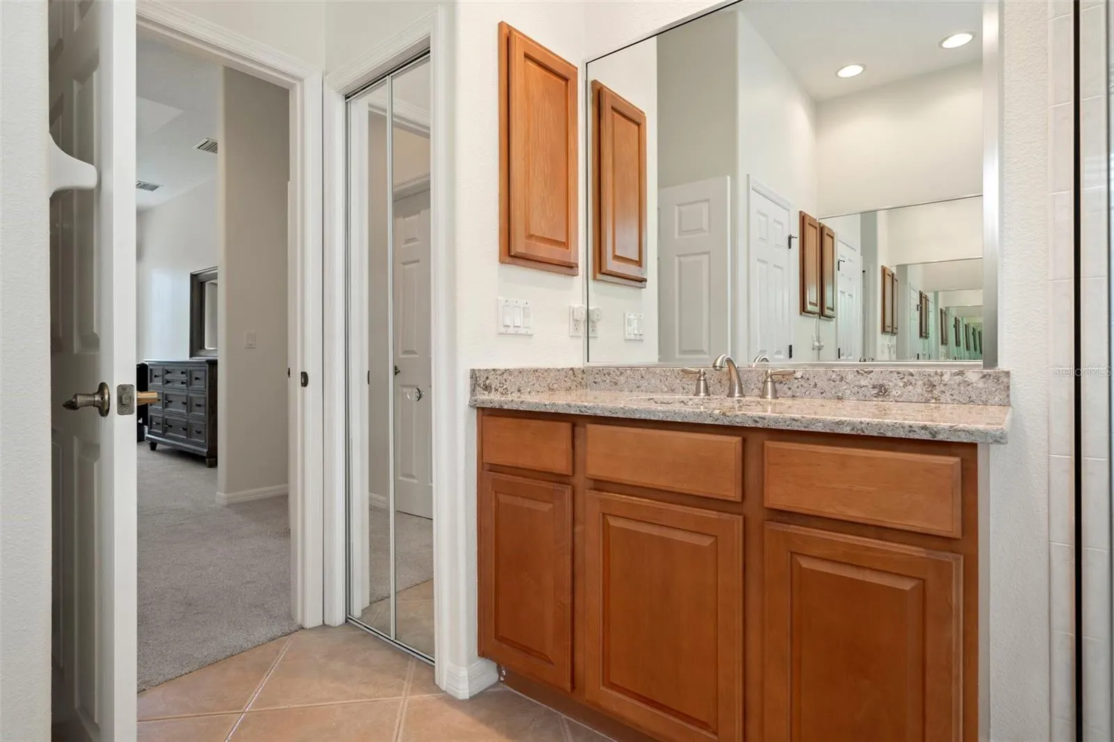 866 PLACID LAKE DR