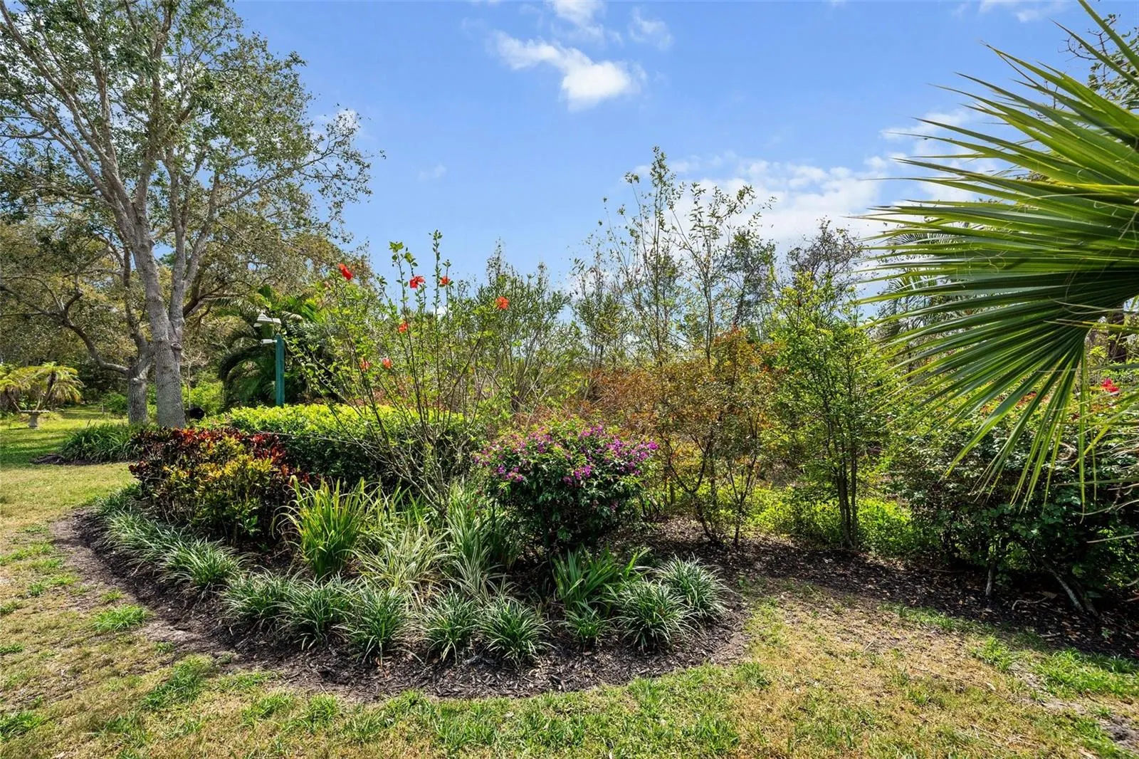 866 PLACID LAKE DR