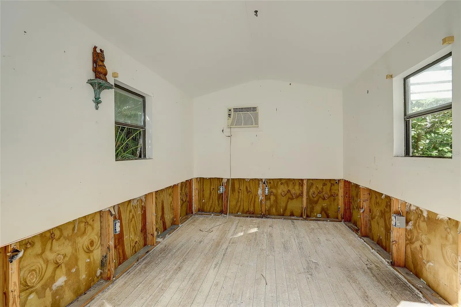 226 OGDEN ST