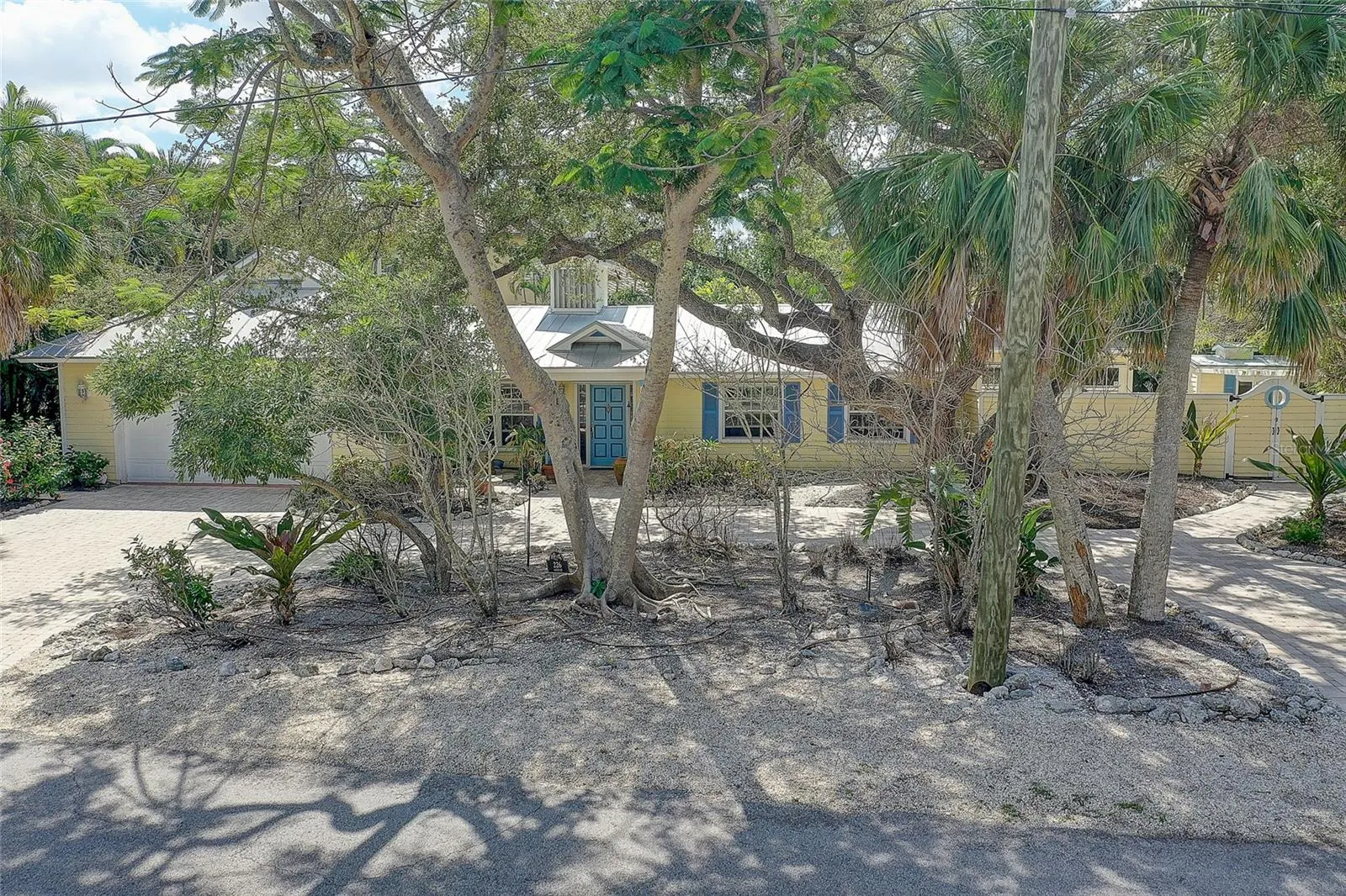 226 OGDEN ST