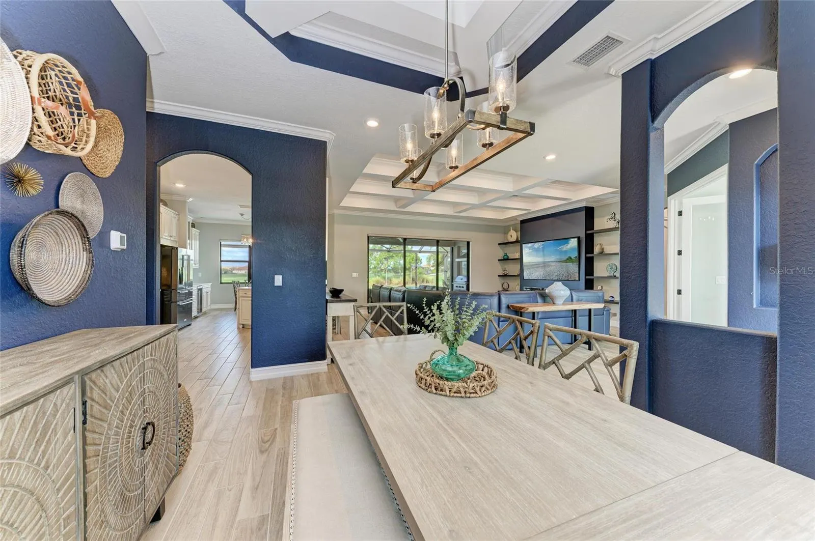 5622 MULLIGAN WAY