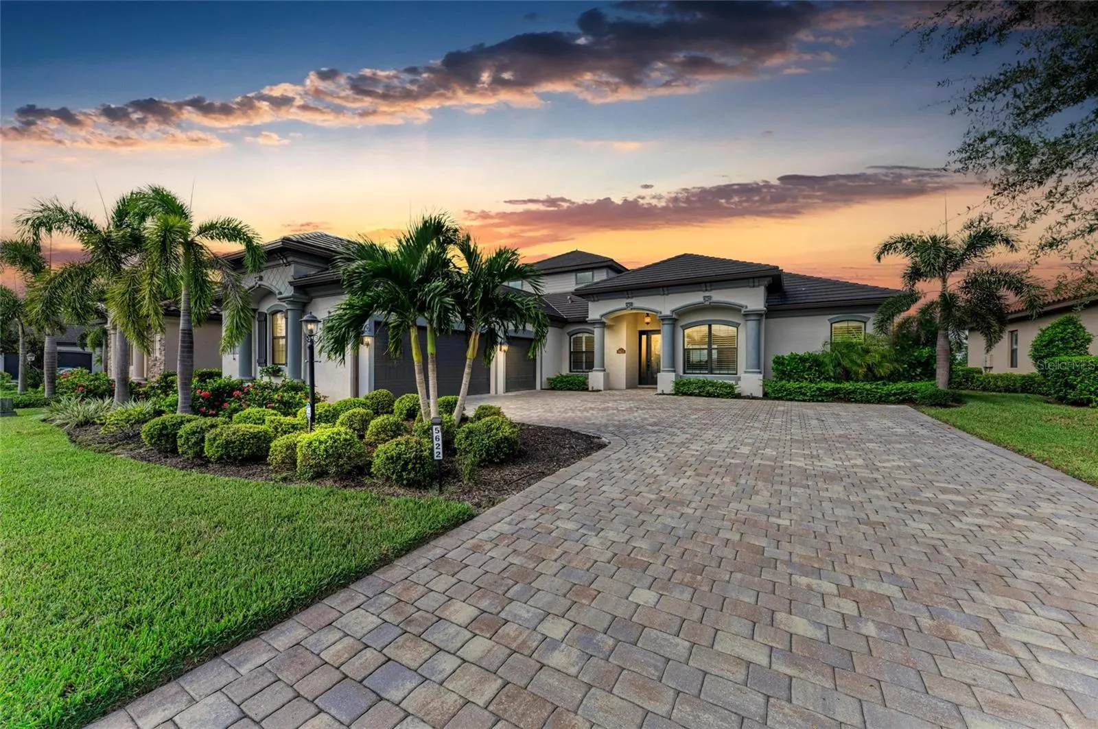 5622 MULLIGAN WAY