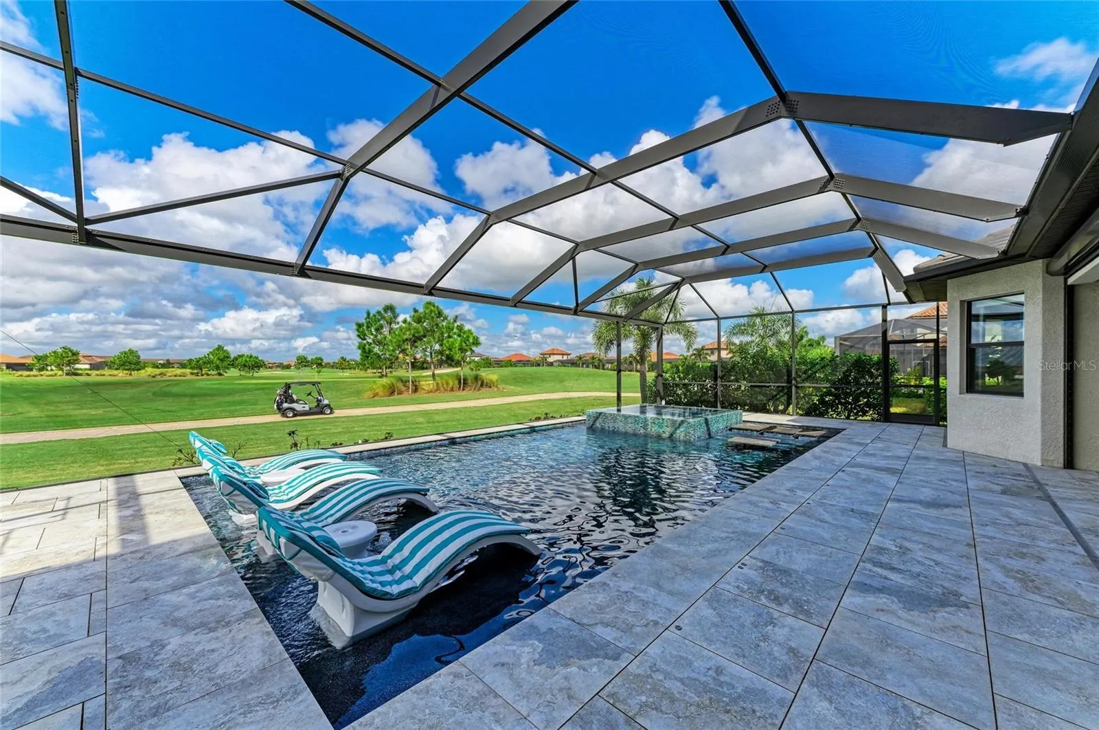 5622 MULLIGAN WAY