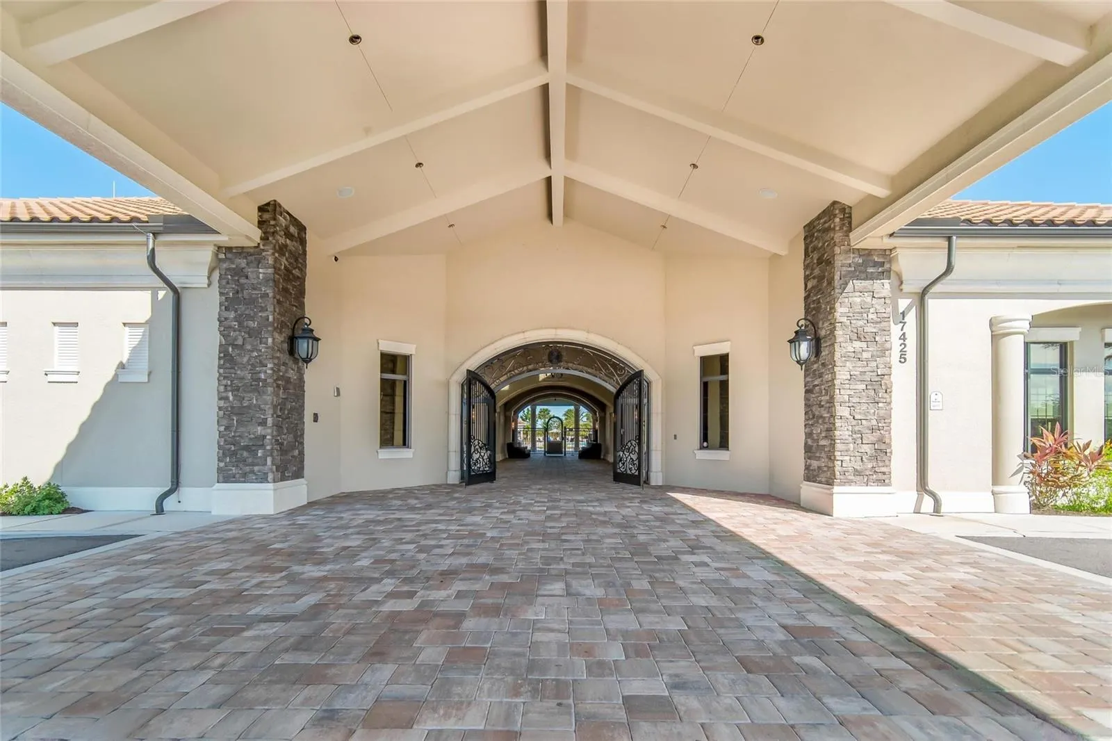 5622 MULLIGAN WAY