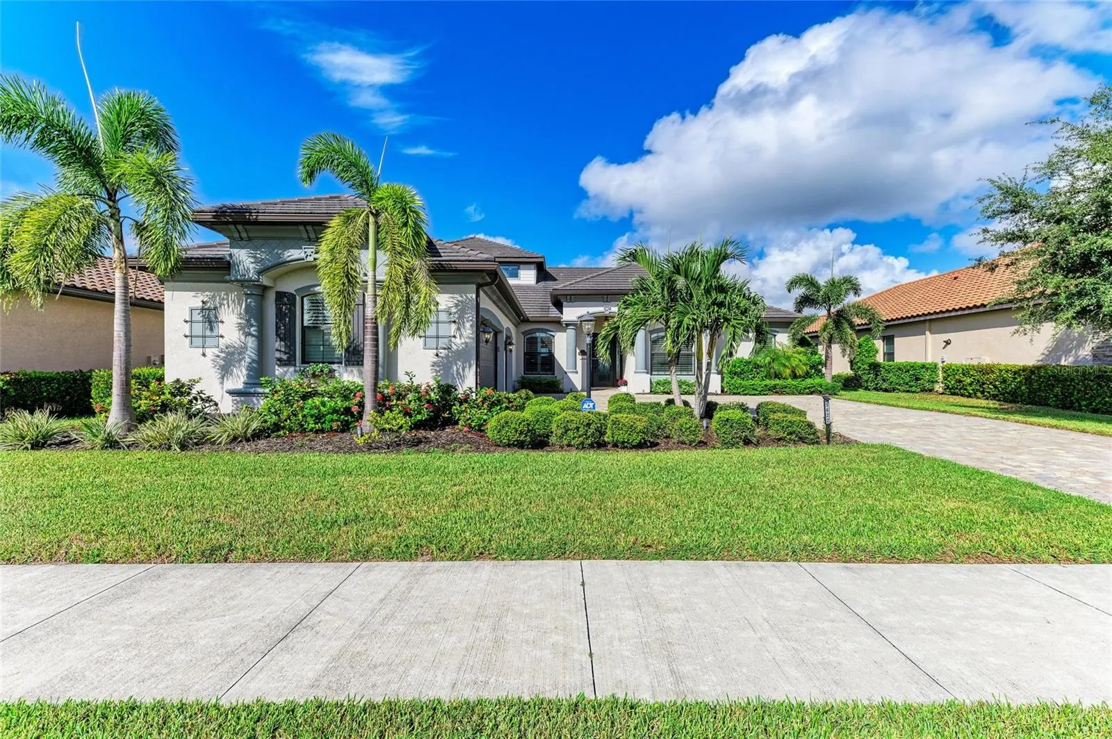 5622 MULLIGAN WAY