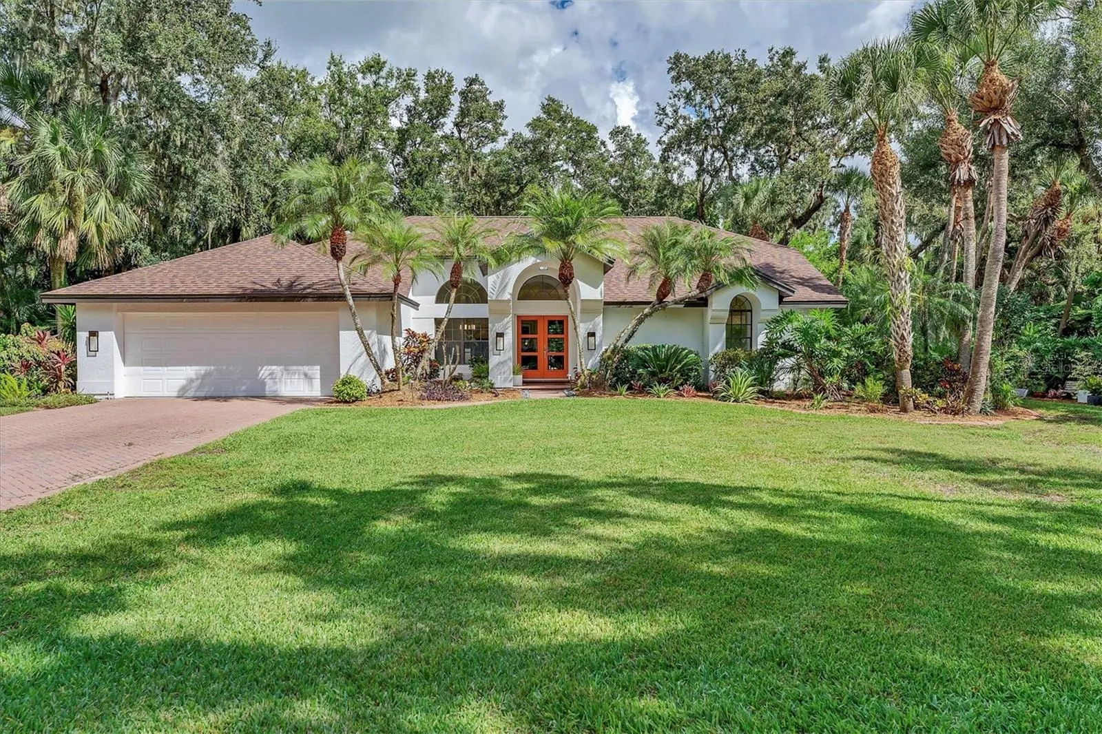 8704 MISTY CREEK DR