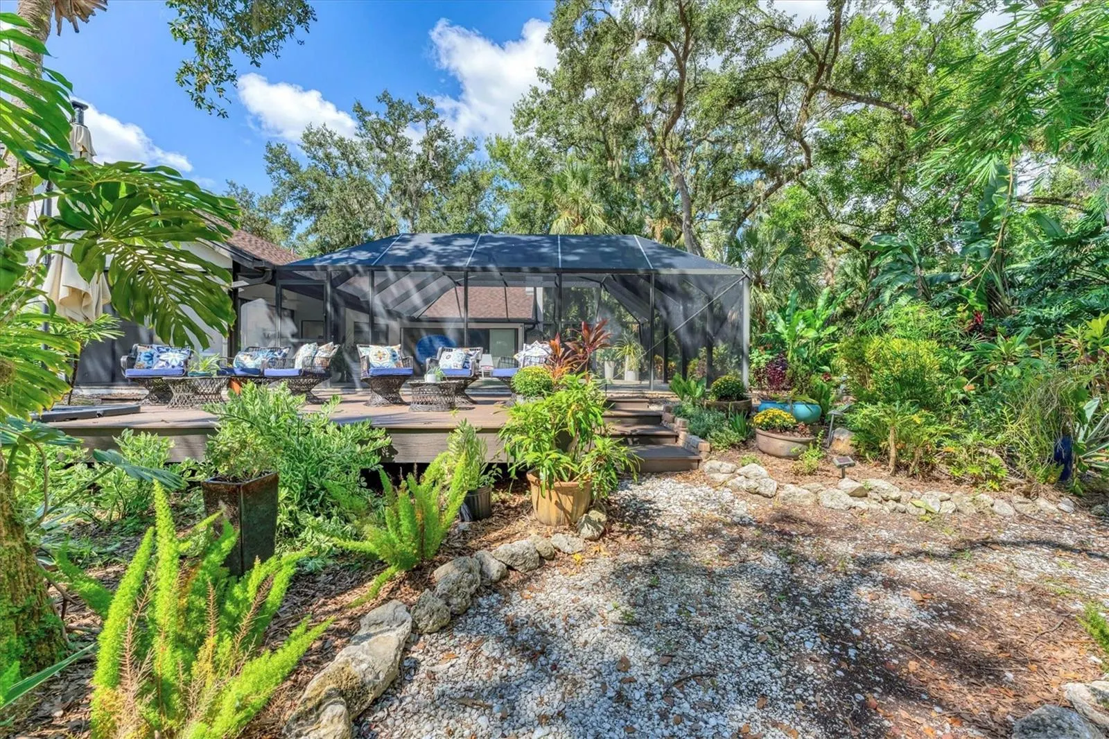 8704 MISTY CREEK DR