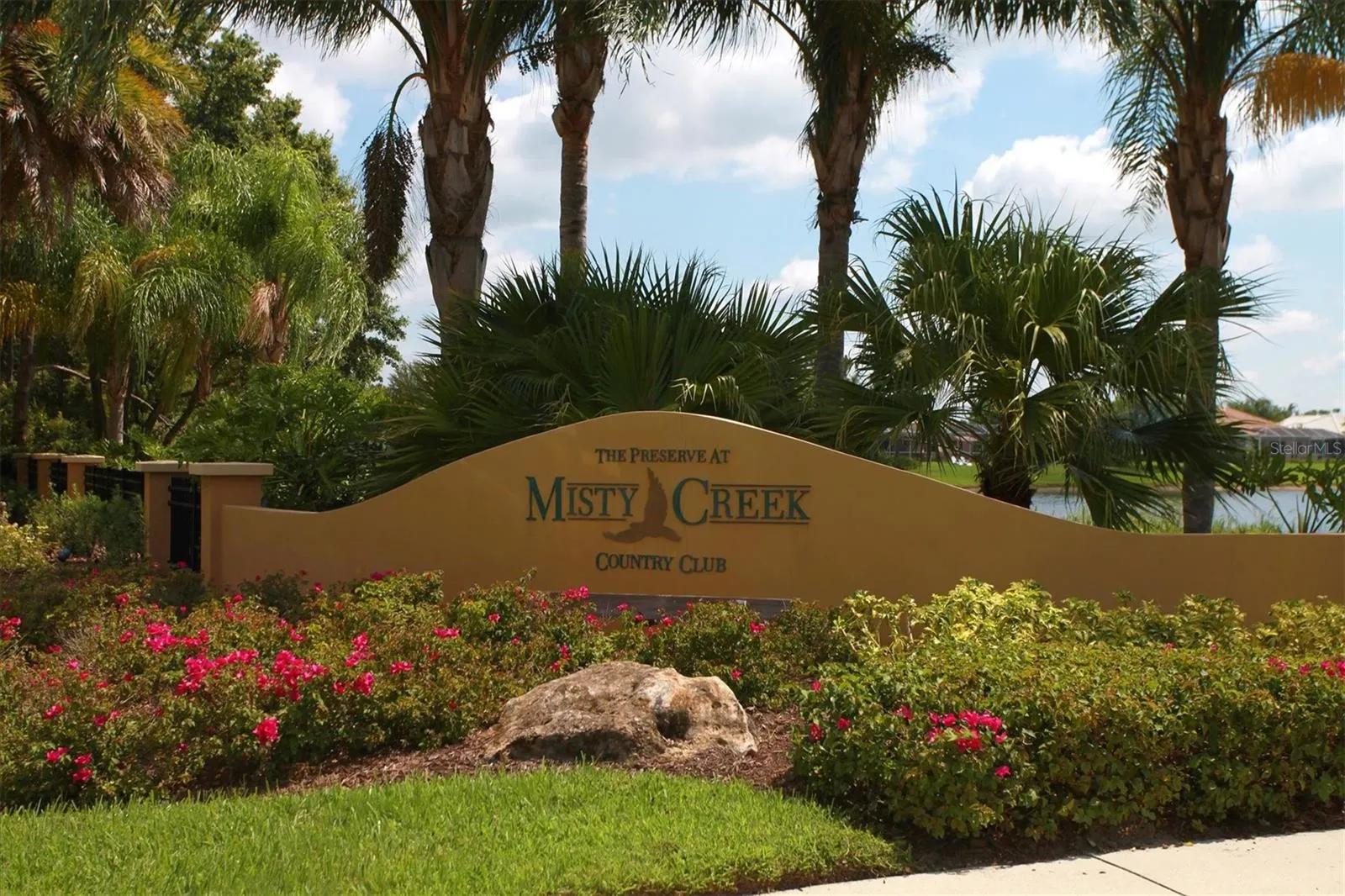 8704 MISTY CREEK DR